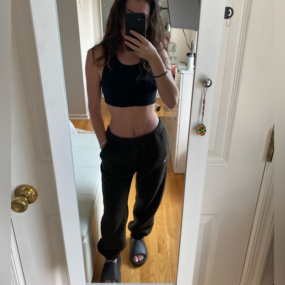 Prix Workshop Sherpa Fleece Sweatpants - Picture 2 of 9